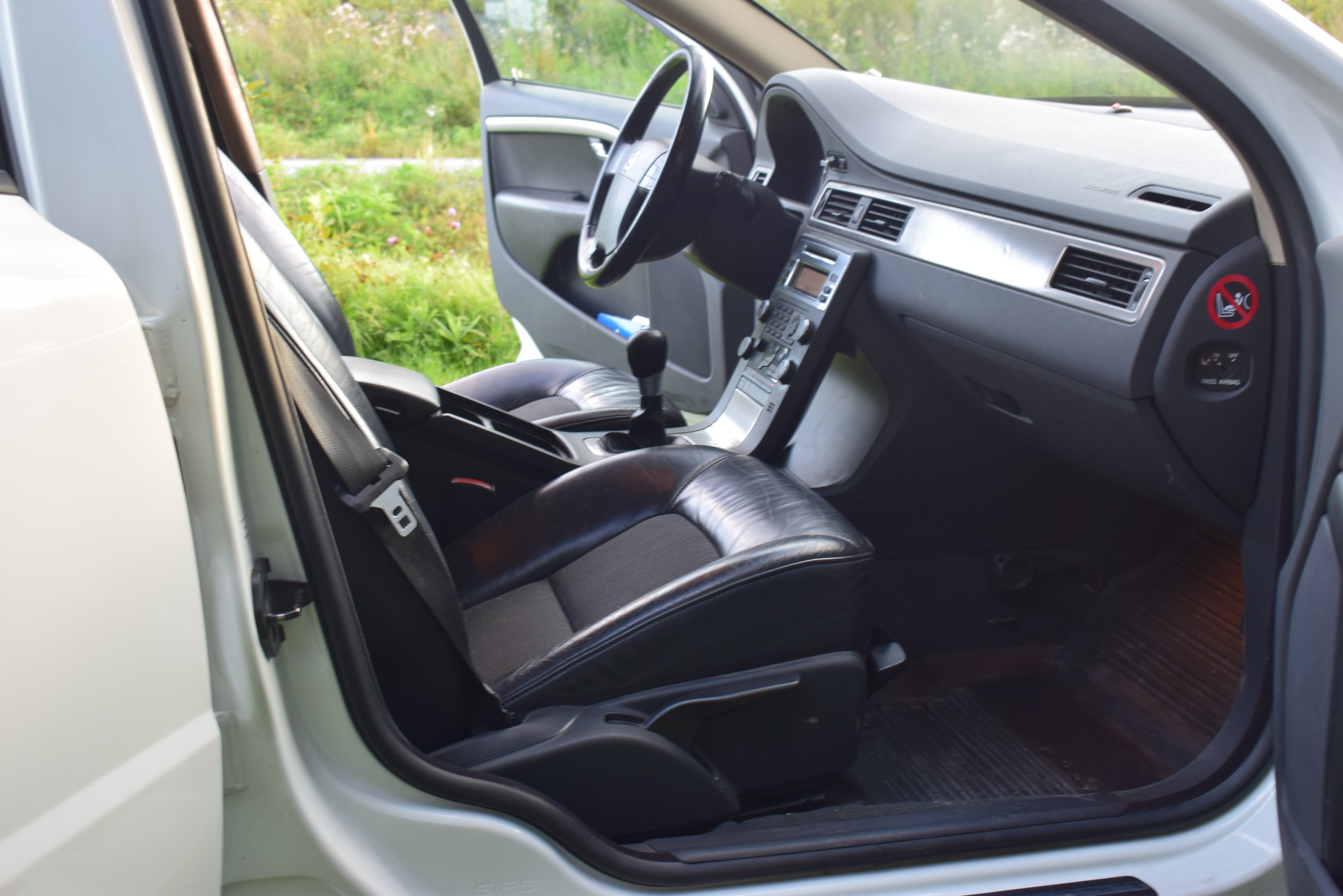 Volvo V70 2.0F Manuell 2009, bild 7/10