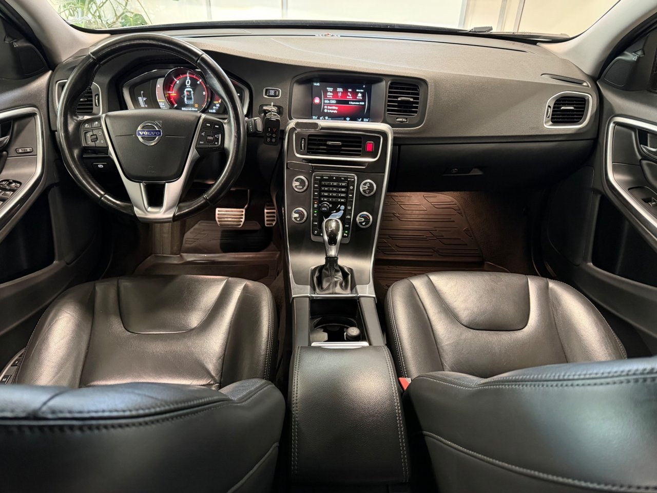 Volvo S60 Cross Country 2017, bild 7/10