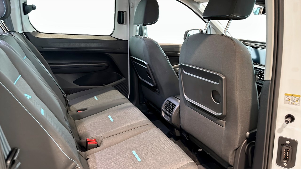 Ford Tourneo Connect Active PHEV 2026, kuva 5/10