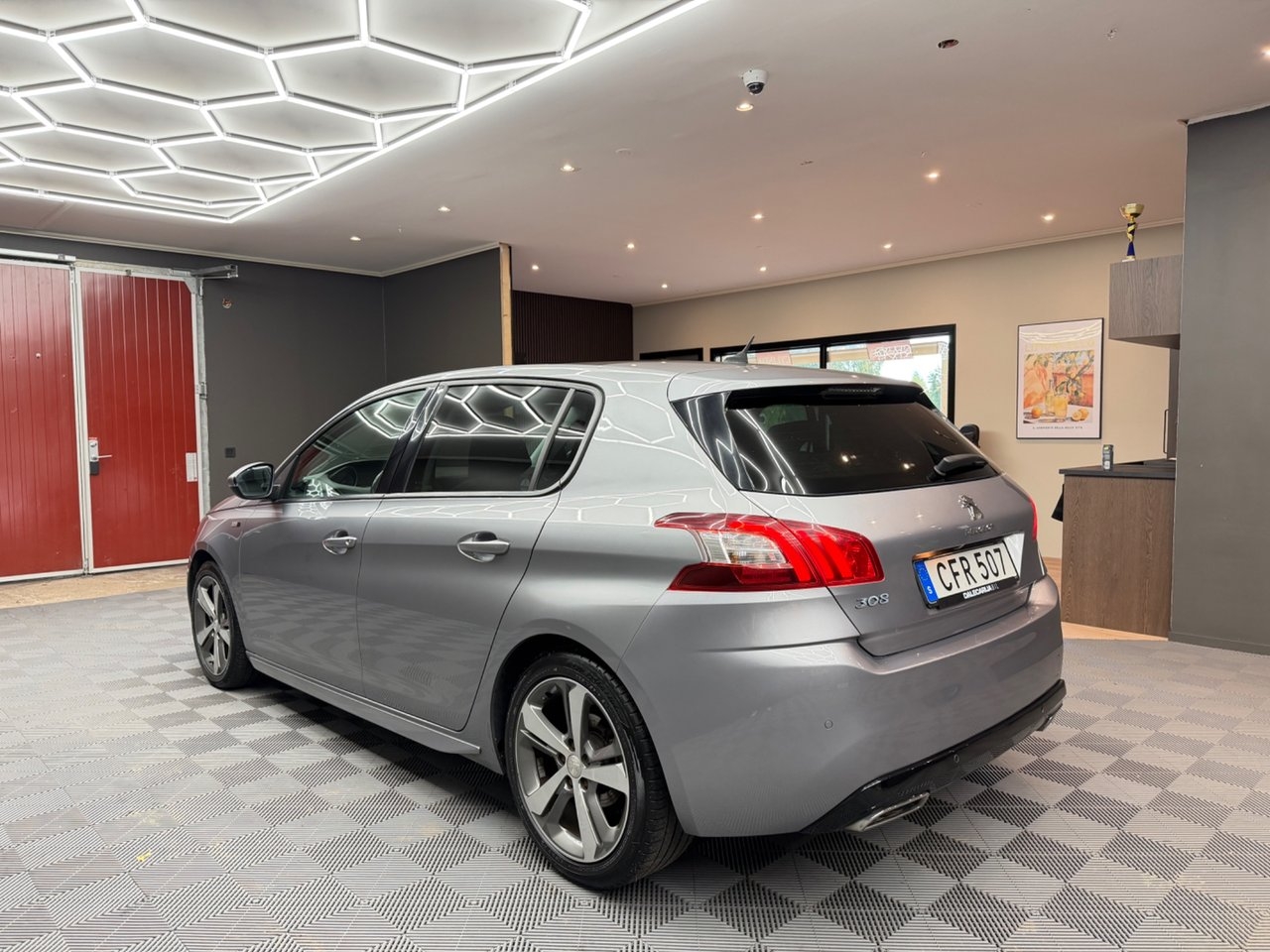 Peugeot 308 2016, bild 2/10