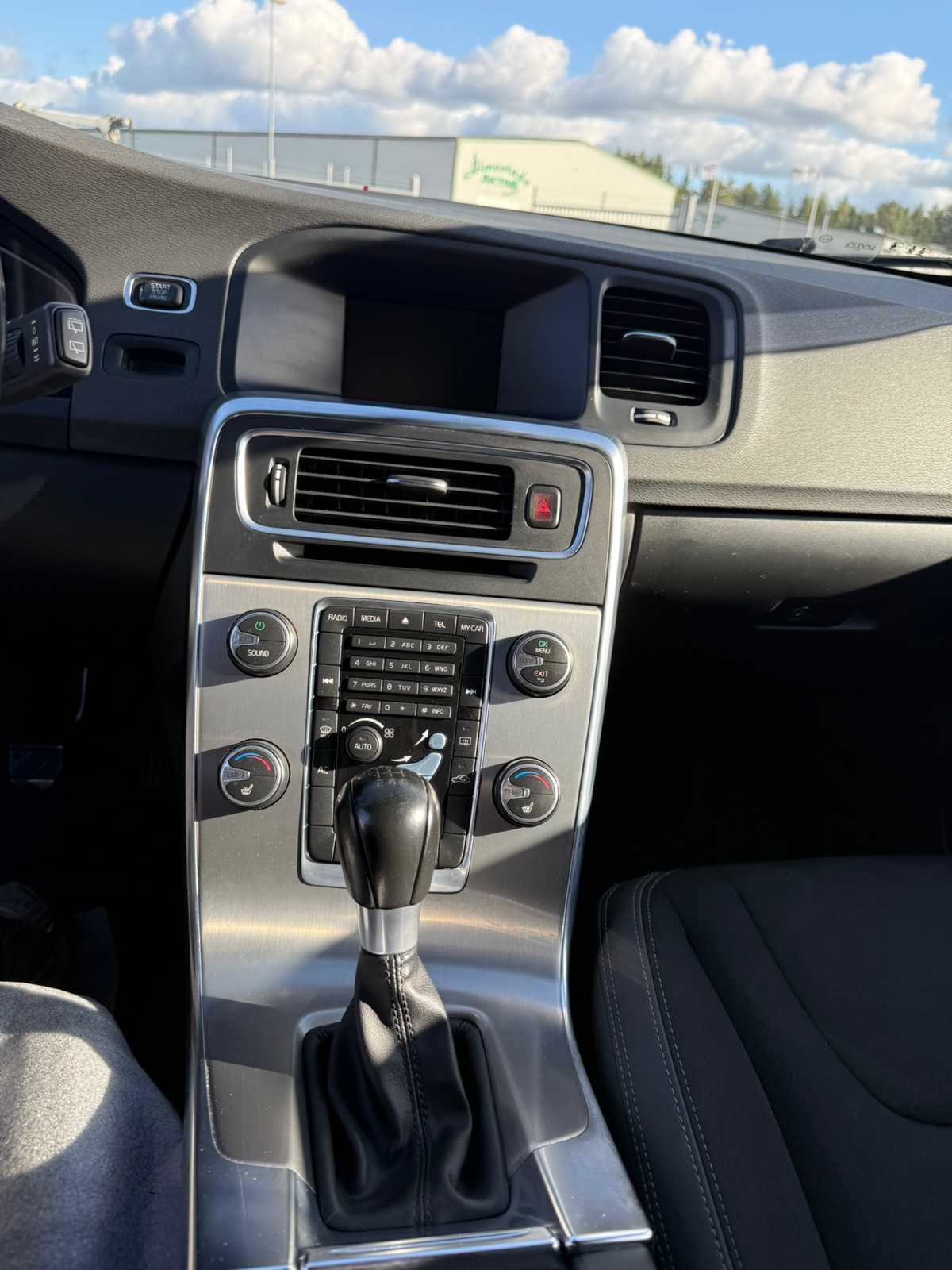Volvo V60 D2 Manuell 2014, bild 6/6
