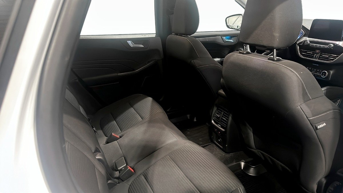 Ford Kuga Titanium PHEV 2024, bild 5/9