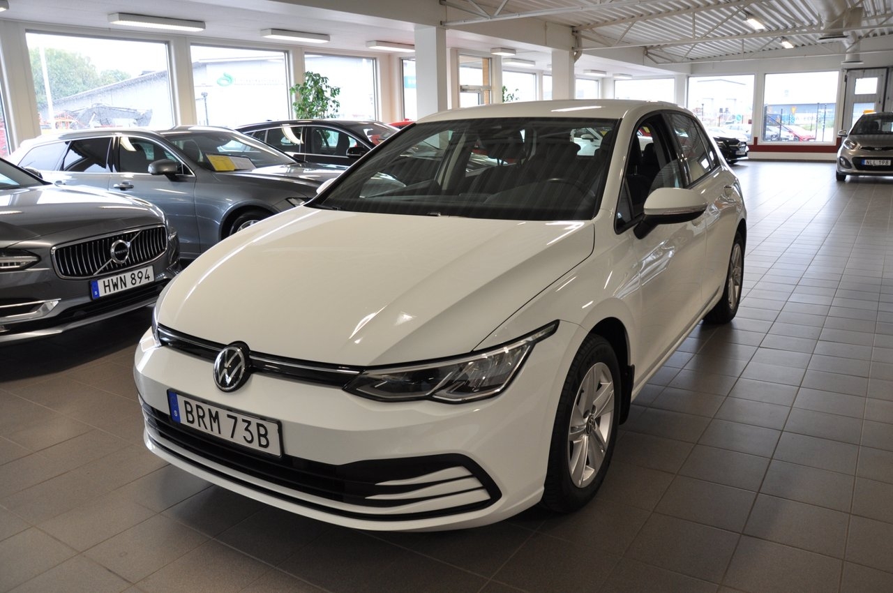 Volkswagen Golf 1.0 TSI 110hk Life 5-d 2021, bild 4/10