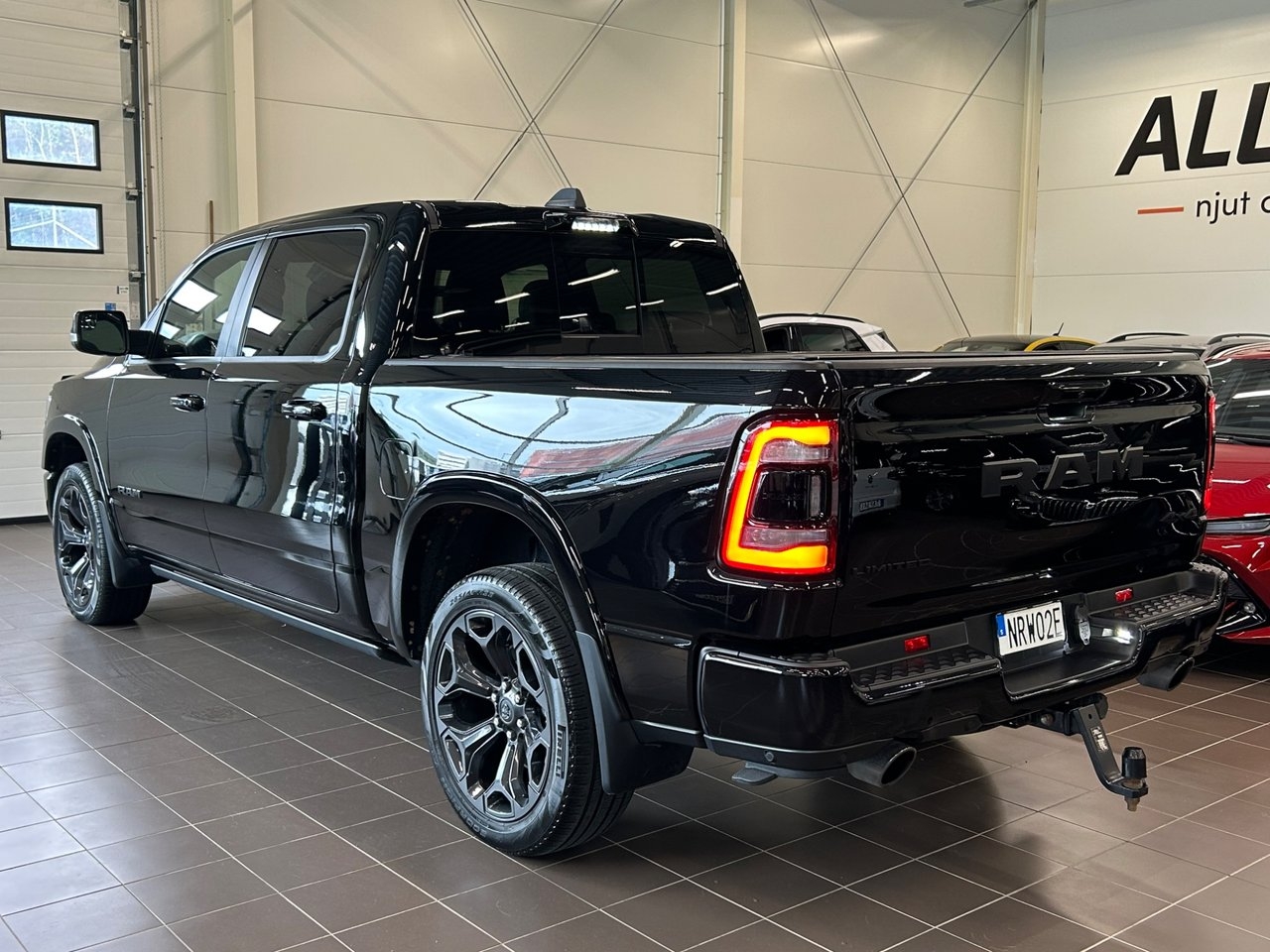 RAM 1500 5.7 HEMI 4x4 Limited Night Pano 2022, bild 5/10