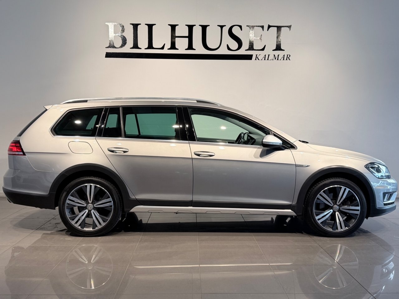 Volkswagen Golf 1.8 TSI 4Motion Alltrack 2018, bild 3/21
