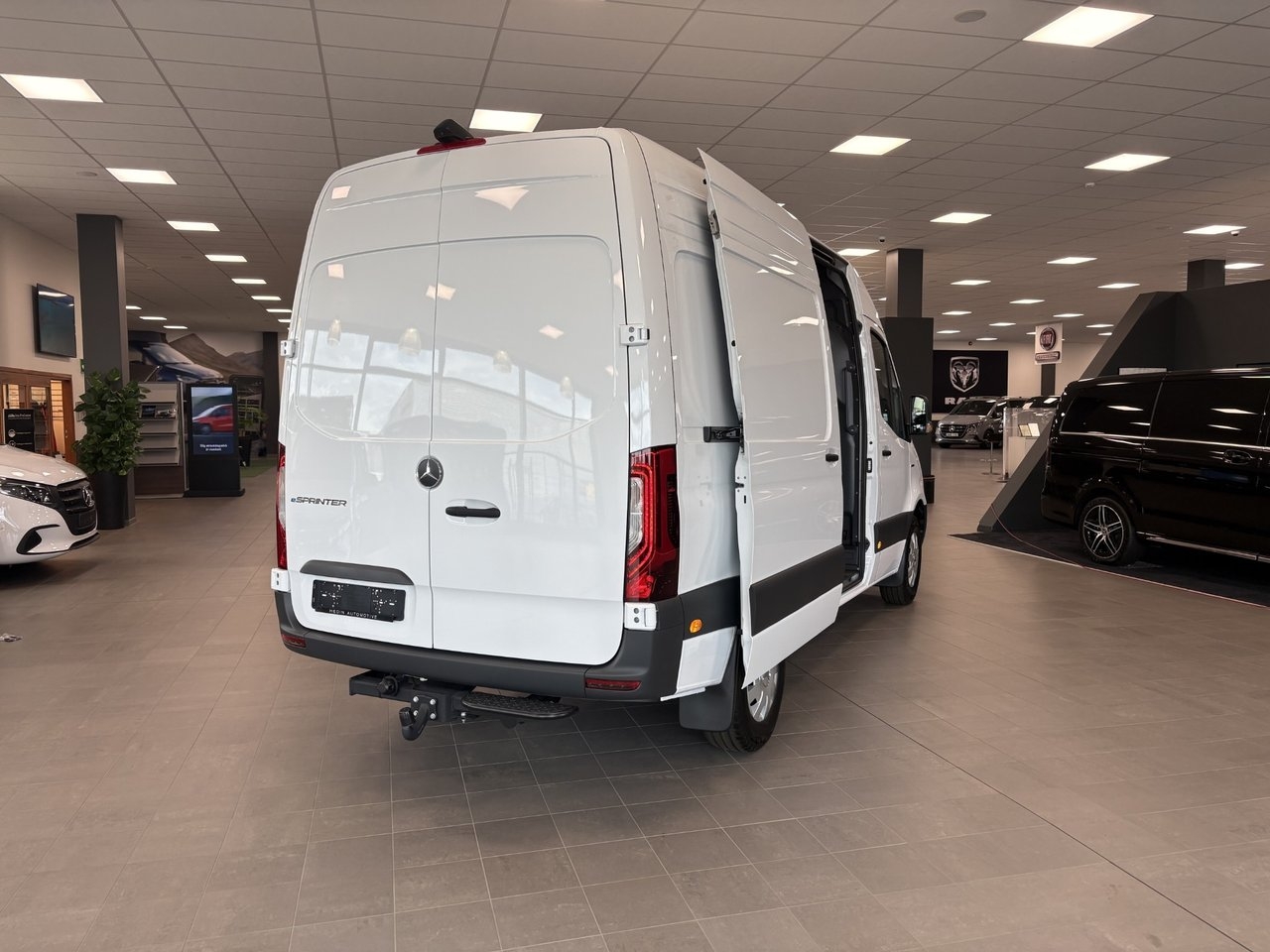 Mercedes-Benz Sprinter 2026, bild 4/6