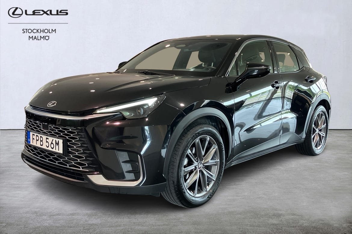 Lexus LBX