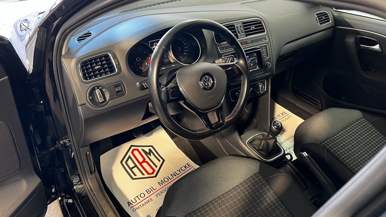 Volkswagen Polo 2016, bild 5/10
