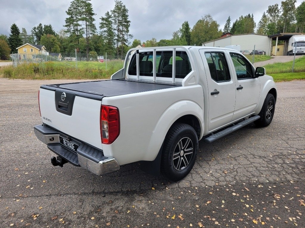 Nissan Navara 2.5 dCi 4x4 2014, bild 3/5