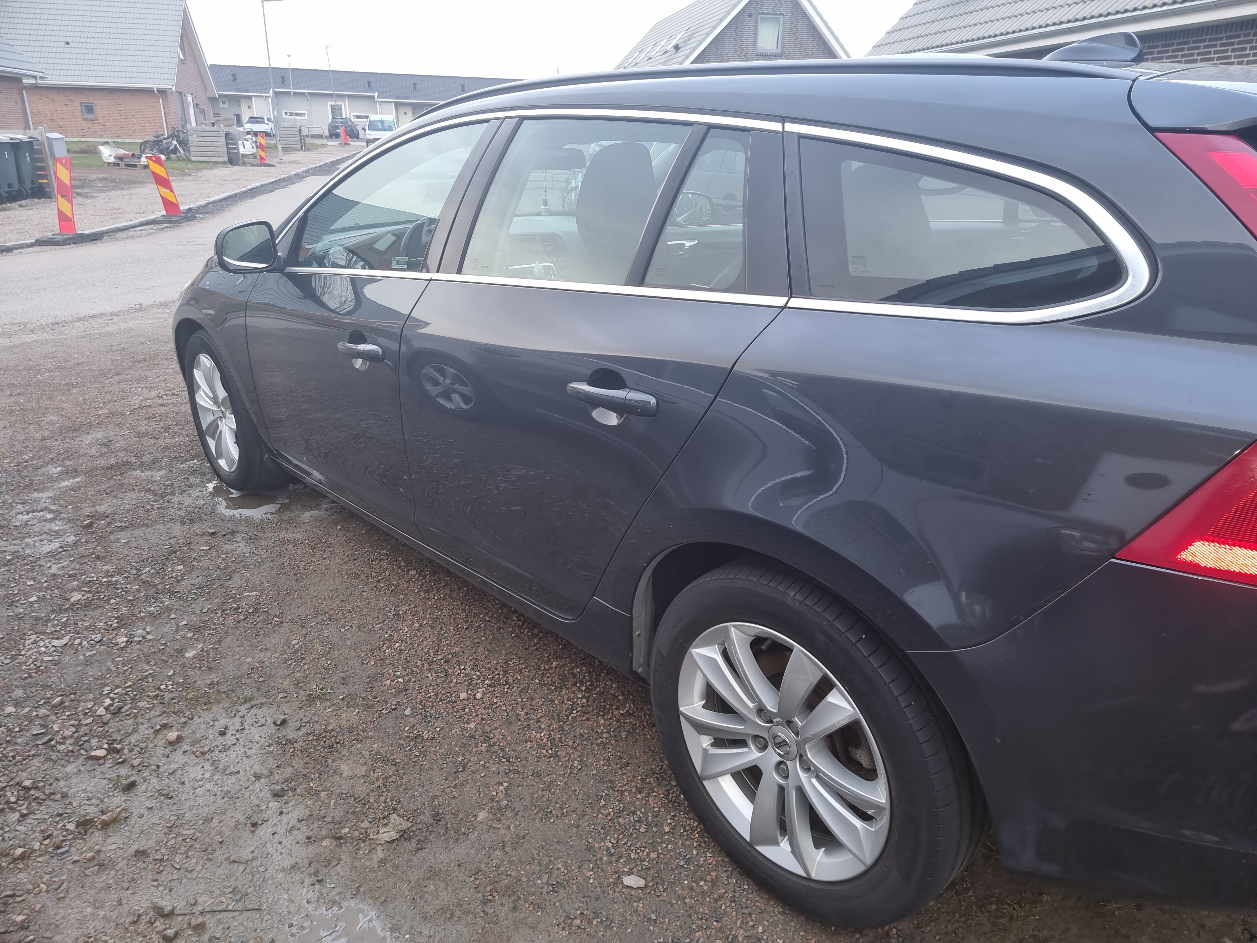 Volvo V60 D2 Powershift 2013, kuva 3/7