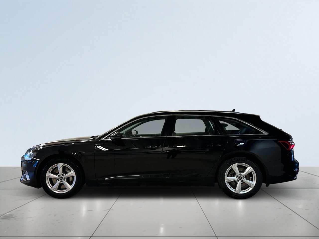 Audi A6 2023, bild 4/22
