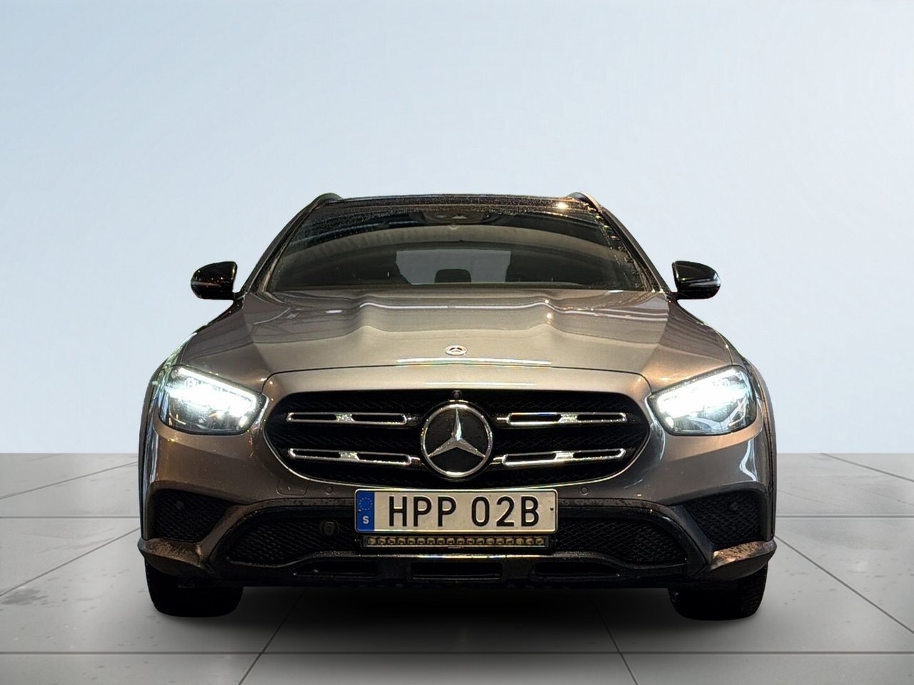 Mercedes-Benz E 2022, bild 2/10