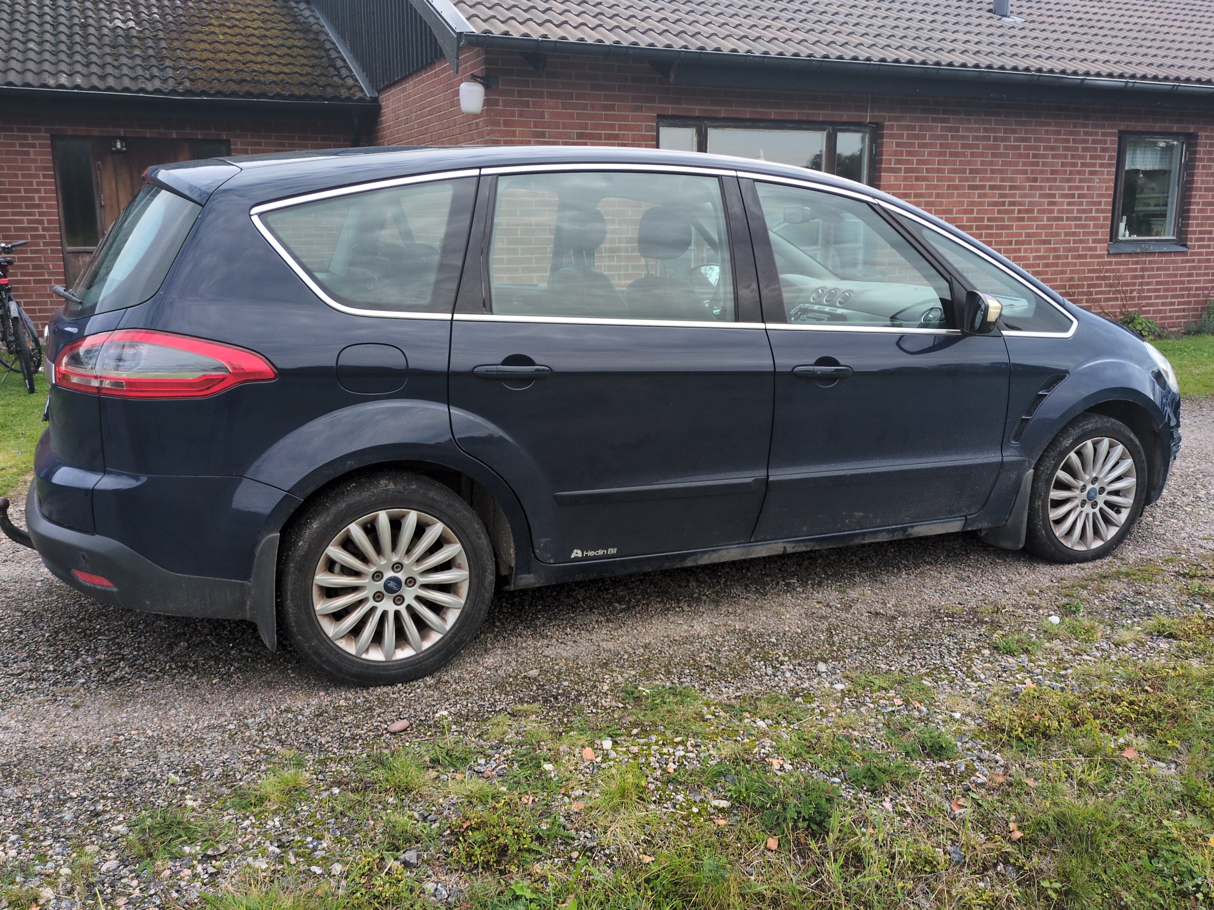 Ford S-MAX 2.0 TDCi Powershift 2012, bild 2/8