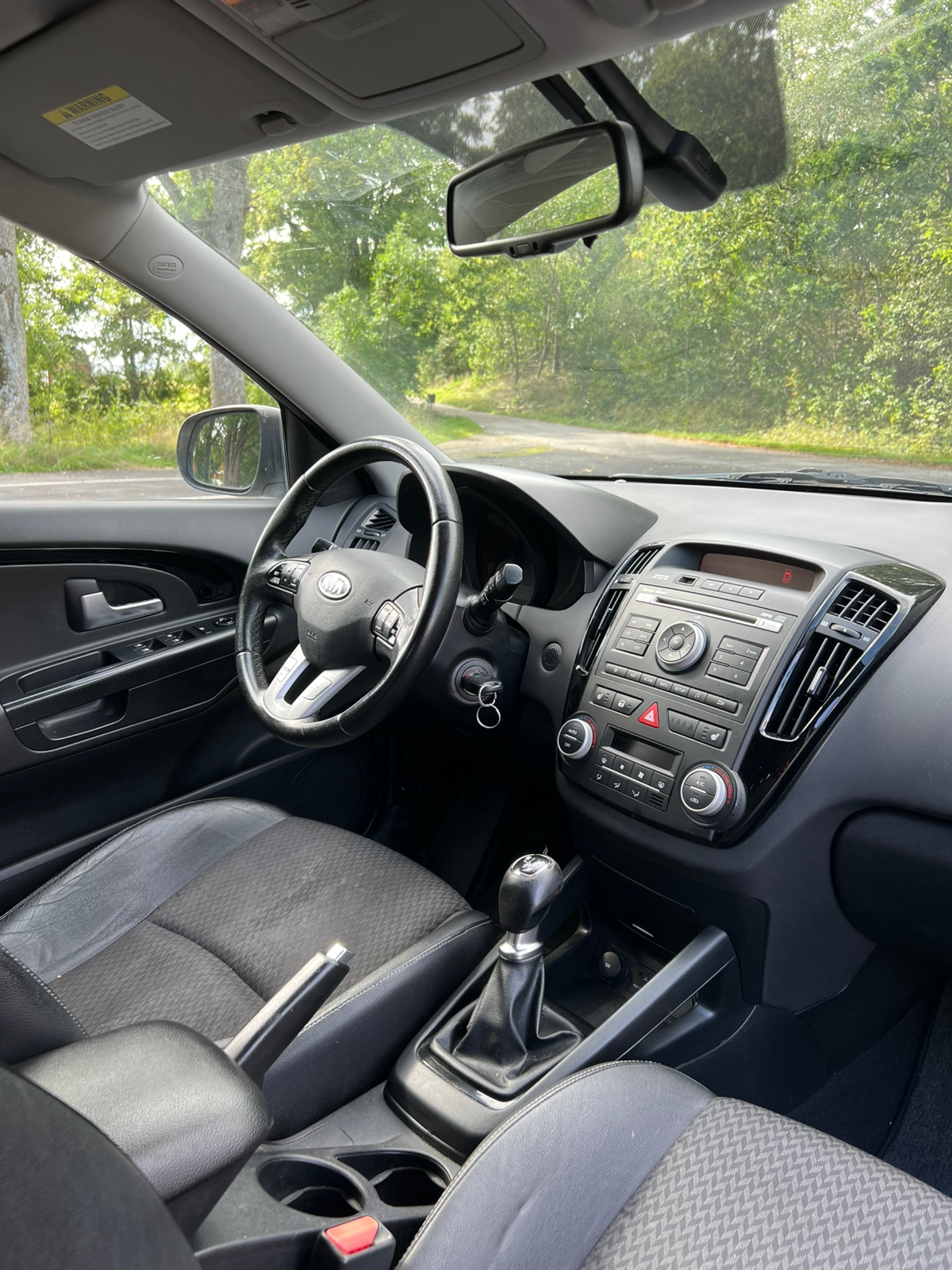 Kia Ceed _sw 1.6 CRDi Manuell 2010, bild 5/10
