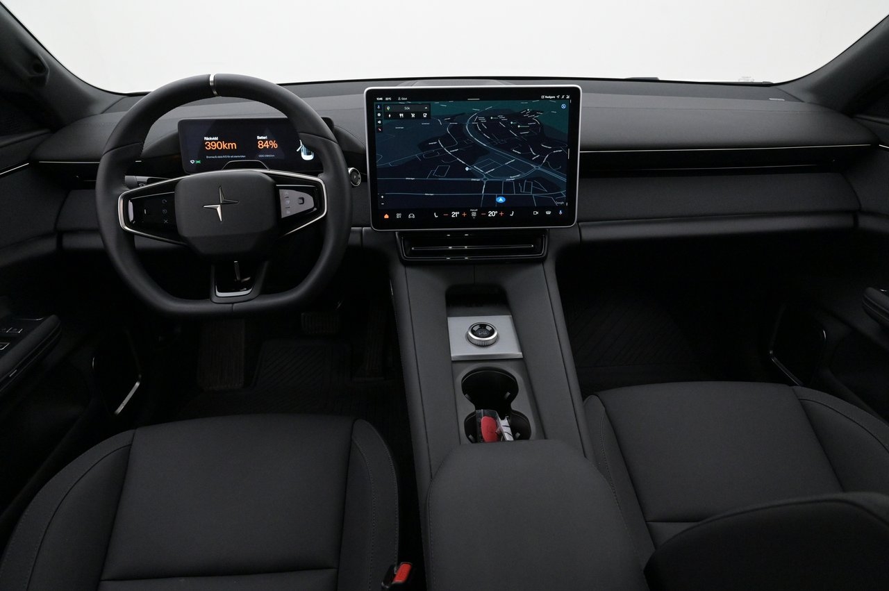 Polestar 4 2025, photo 6/10