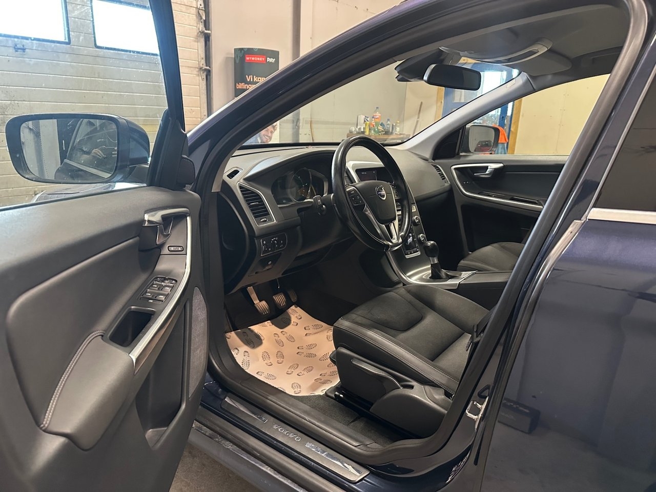Volvo XC60 2014, kuva 6/10