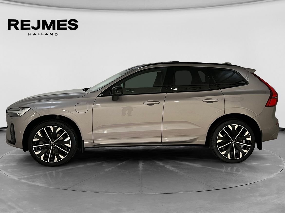 Volvo XC60 T6 Plus Dark Nordic Edition 2026, bild 3/10