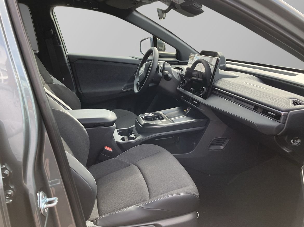 Toyota C-HR ACTIVE 18 2026, bild 7/10