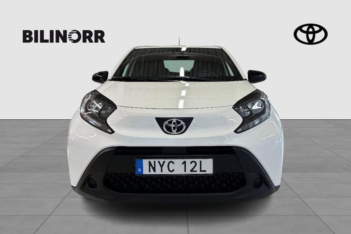 Toyota Aygo X 1.0 S-CVT PLAY 2024, bild 6/10