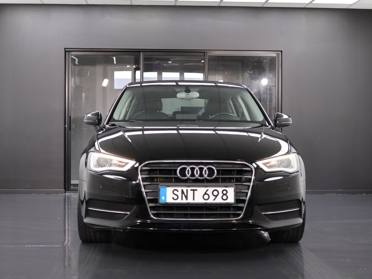 Audi A3 Sportback 1.6 TDI 2013, photo 5/10