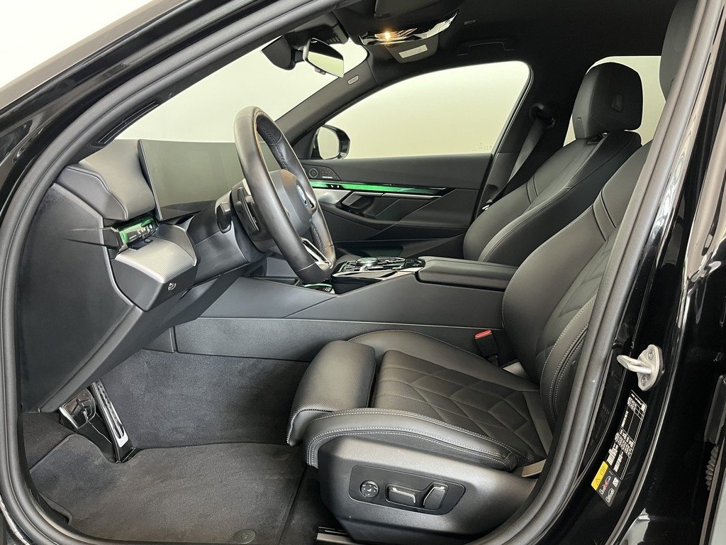 BMW 530 2026, bild 5/10