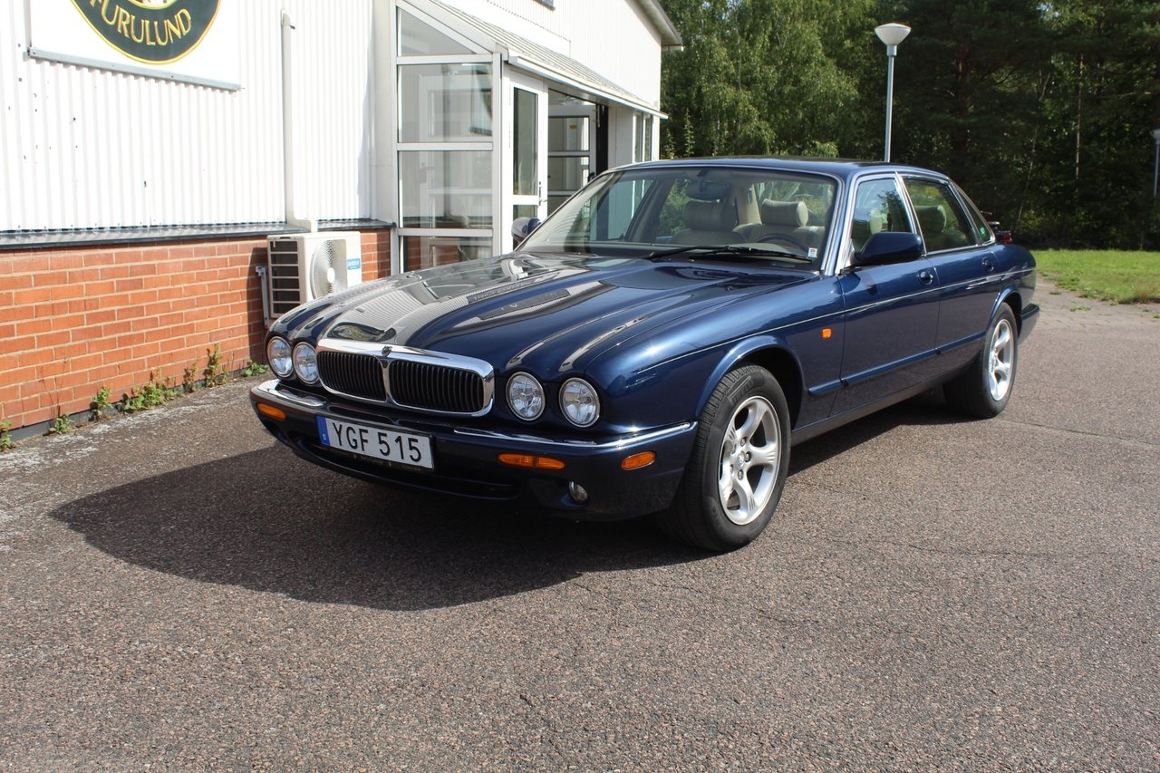 Jaguar XJ 2000, kuva 3/10
