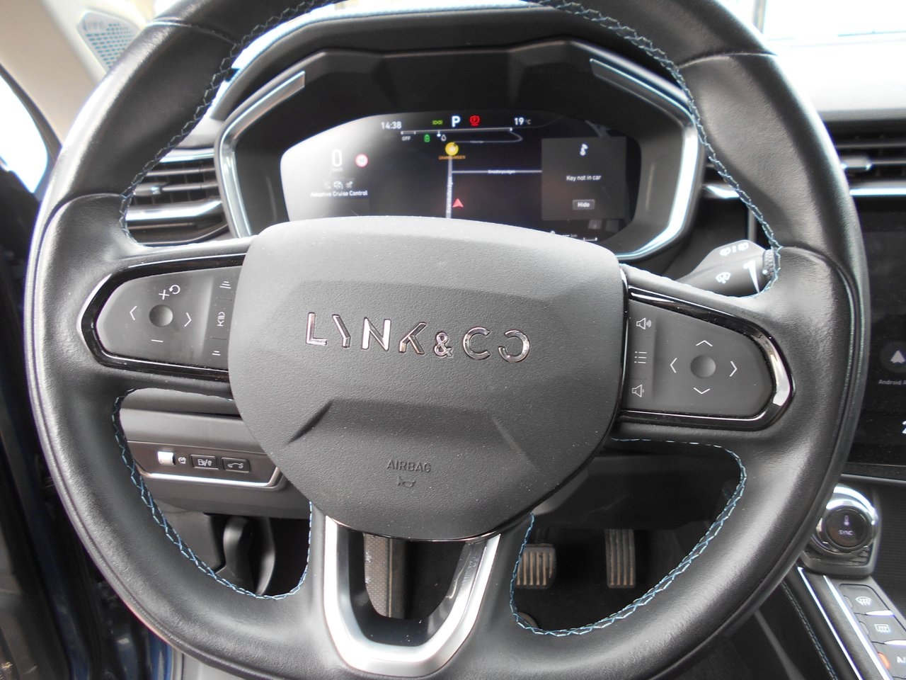 Lynk & Co 01 PHEV DCT Euro 6 2021, bild 5/6
