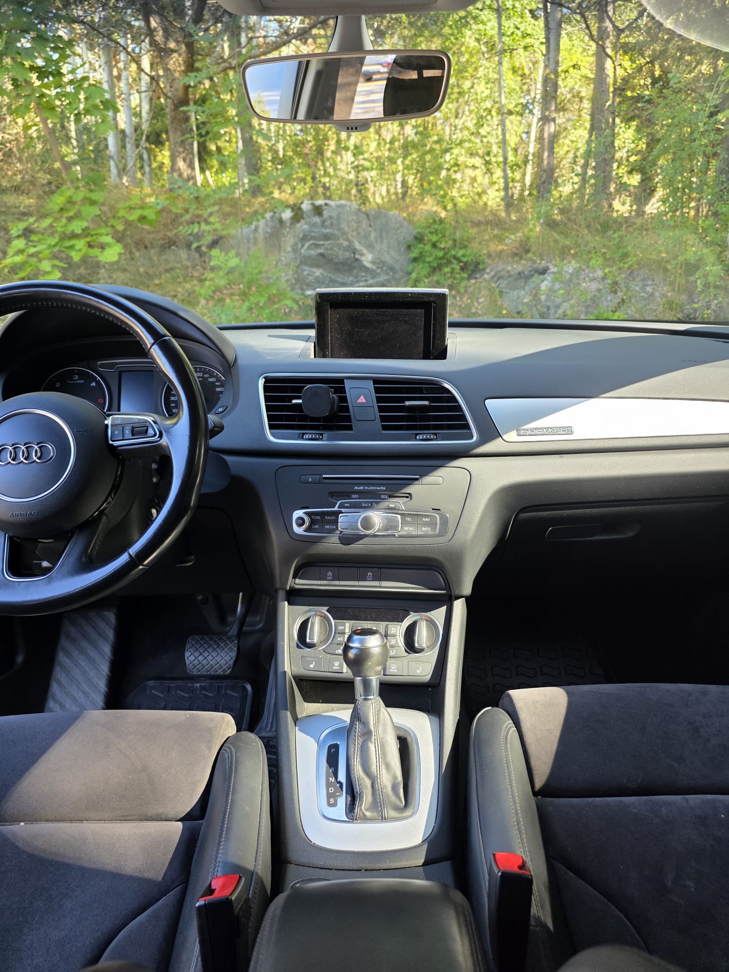 Audi Q3 2.0 TDI quattro S Tronic 2016, bild 5/15
