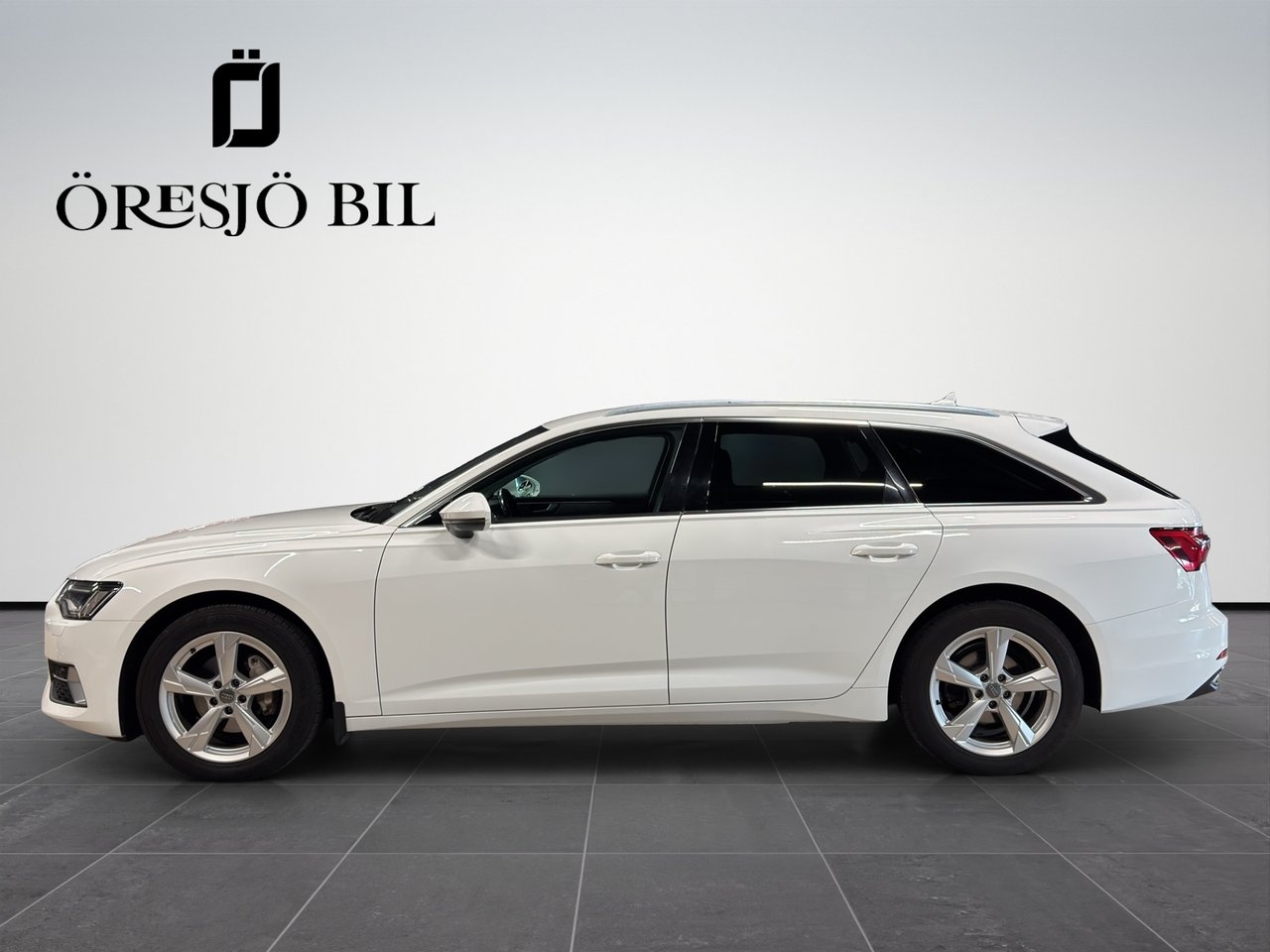 Audi A6 2019, bild 2/10