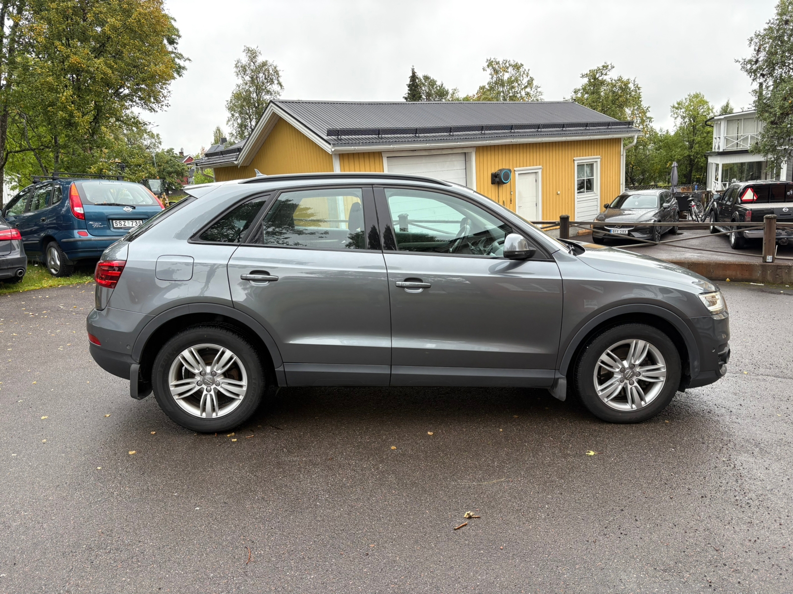Audi Q3 2.0 TDI quattro S Tronic 2012, bild 3/10