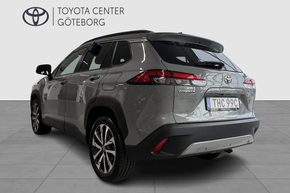 Toyota Corolla Cross 1,8 STYLE PLUSPAKET 2024, bild 3/10