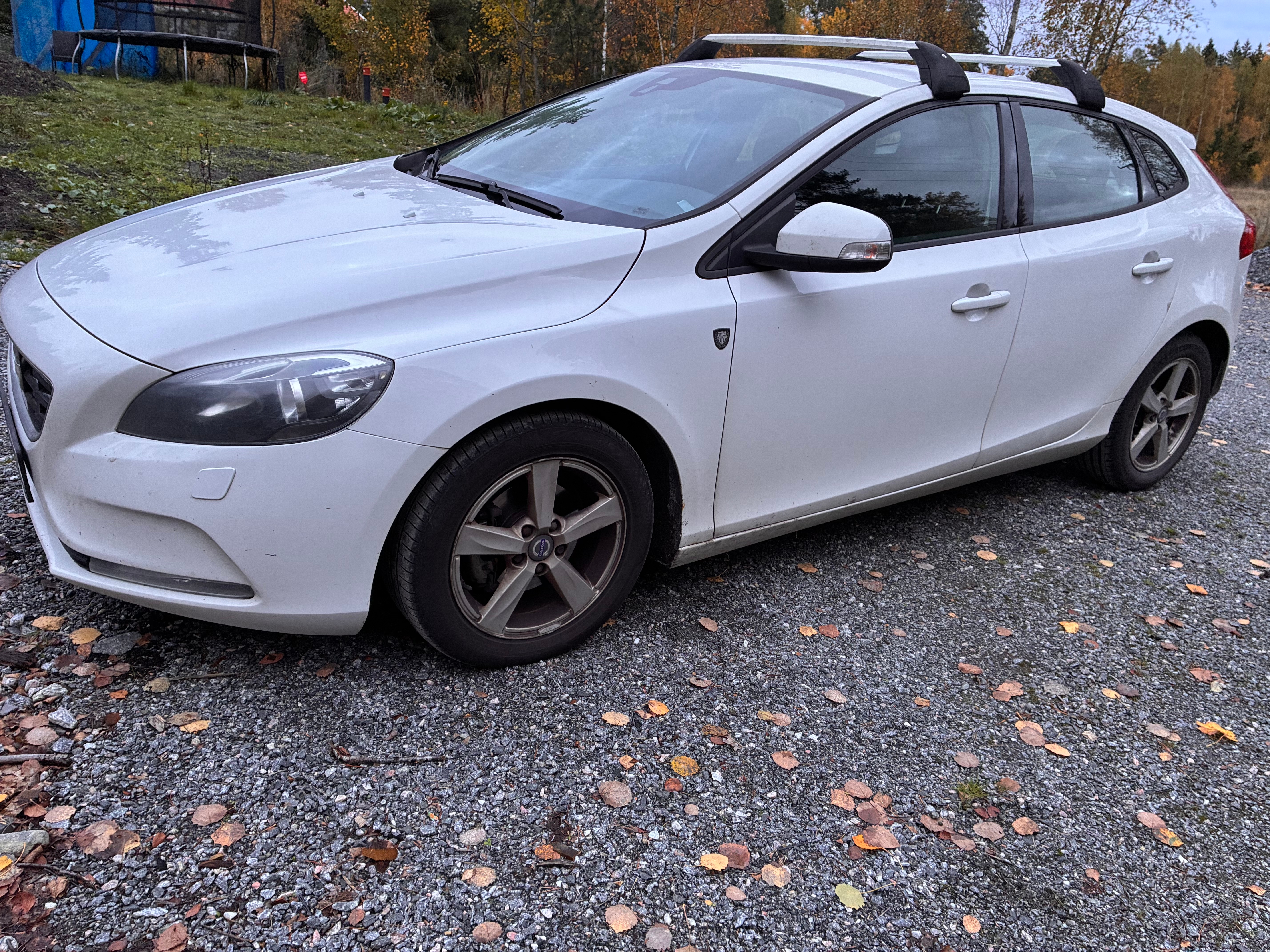 Volvo V40 D2 2013, kuva 2/10