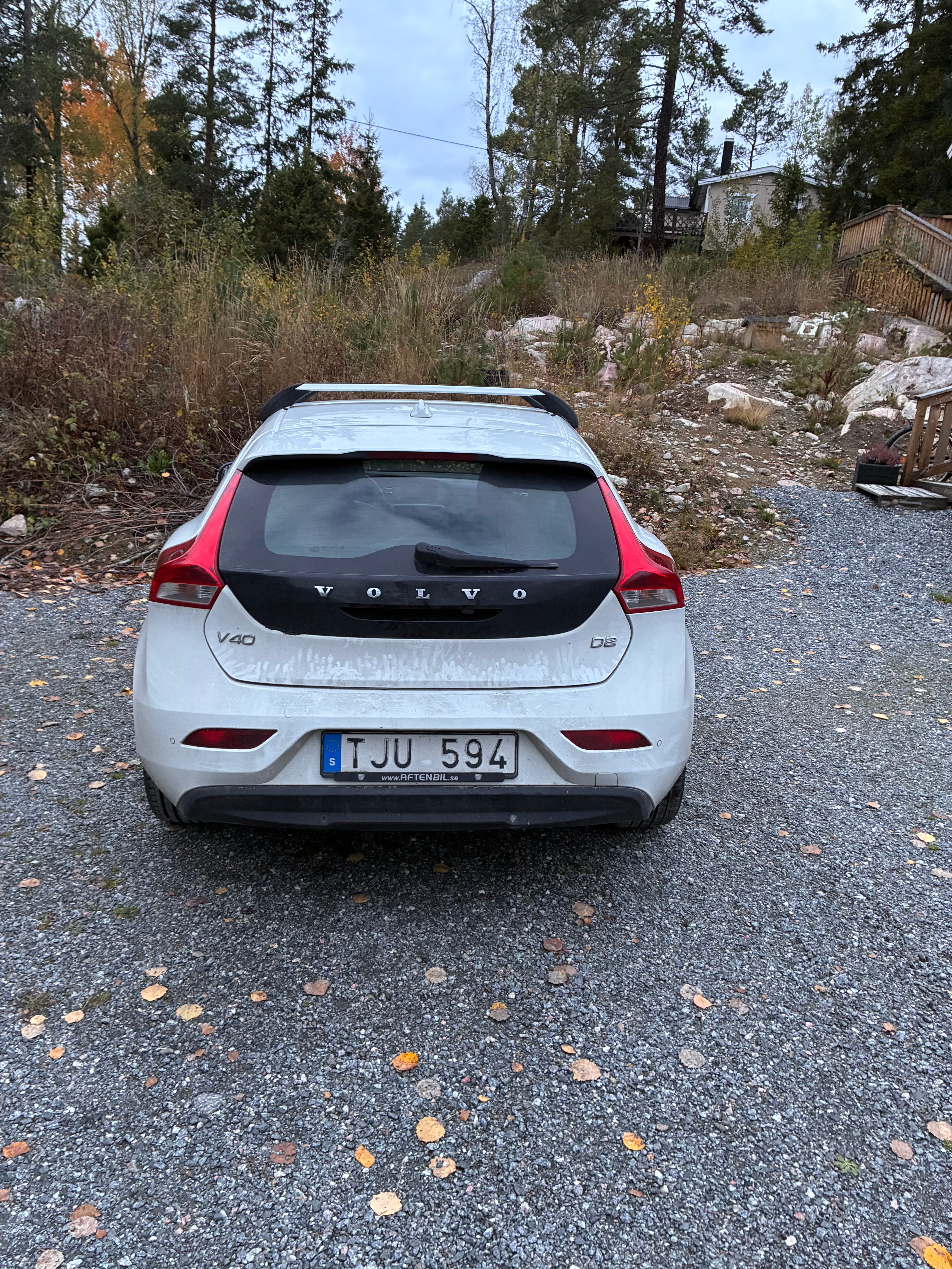 Volvo V40 D2 2013, kuva 4/10