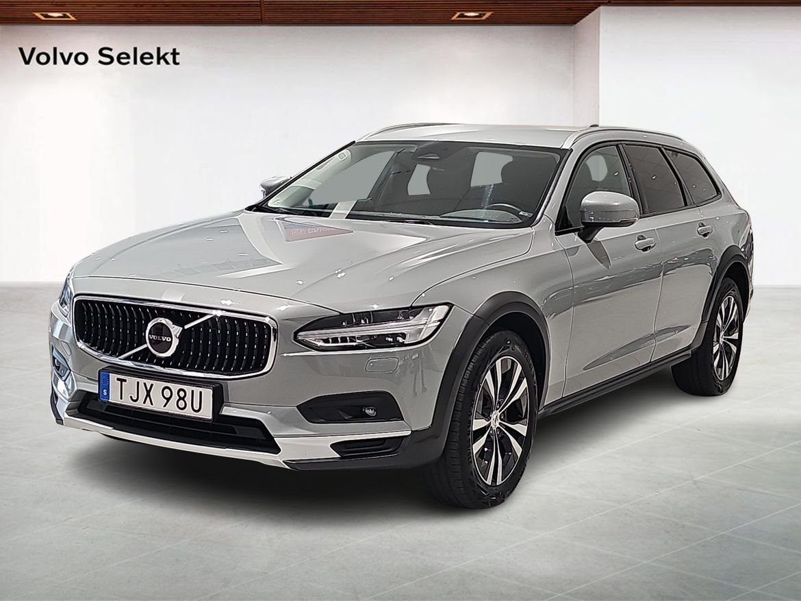 Volvo V90 Cross Country