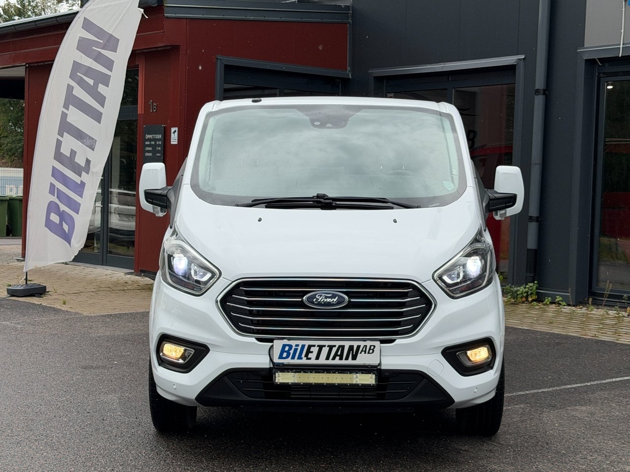 Ford Tourneo Custom 2019, bild 7/10