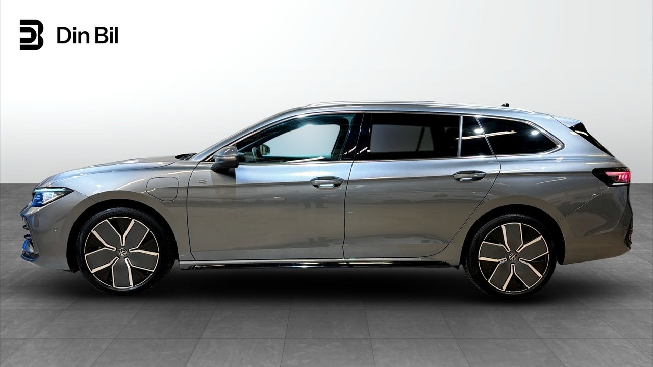 Volkswagen Passat 2026, bild 2/23