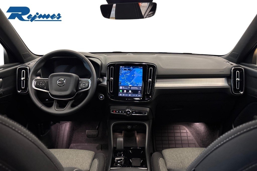 Volvo XC40 B3 FWD Bensin Plus Dark 2025, bild 7/27