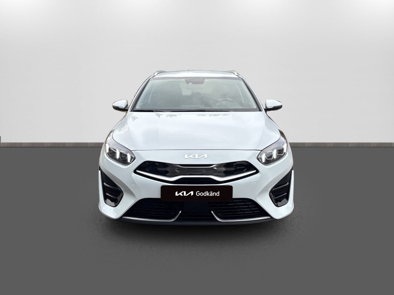 Kia Ceed SW PLUG-IN HYBRID DCT6 Advance 2023, photo 2/23