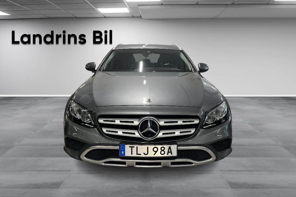 Mercedes-Benz E 2020, bild 2/10