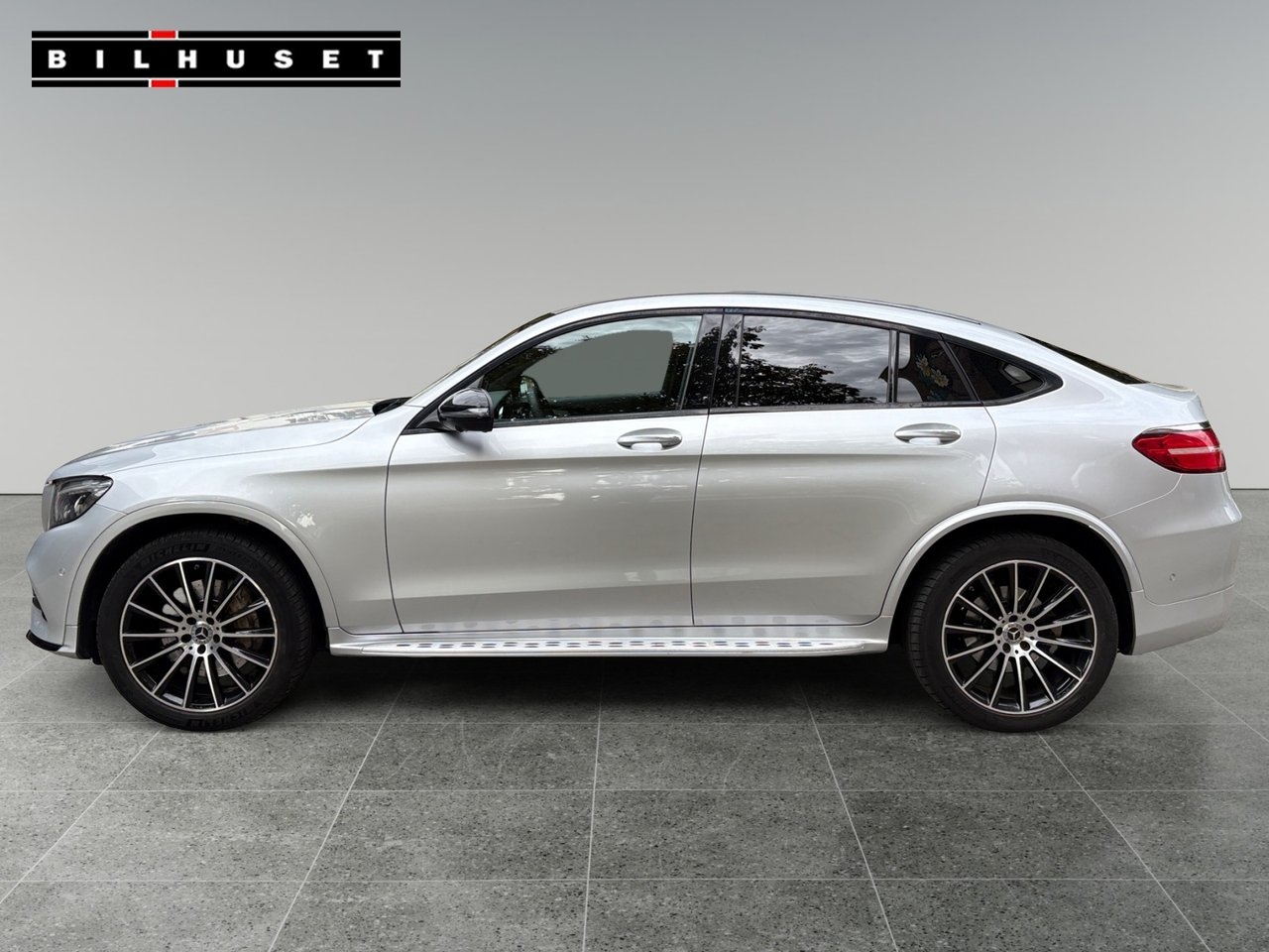 Mercedes-Benz GLC 2017, bild 3/10