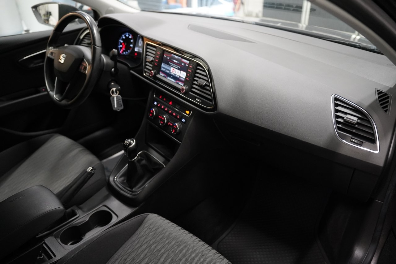 Seat Leon 2016, bild 7/10