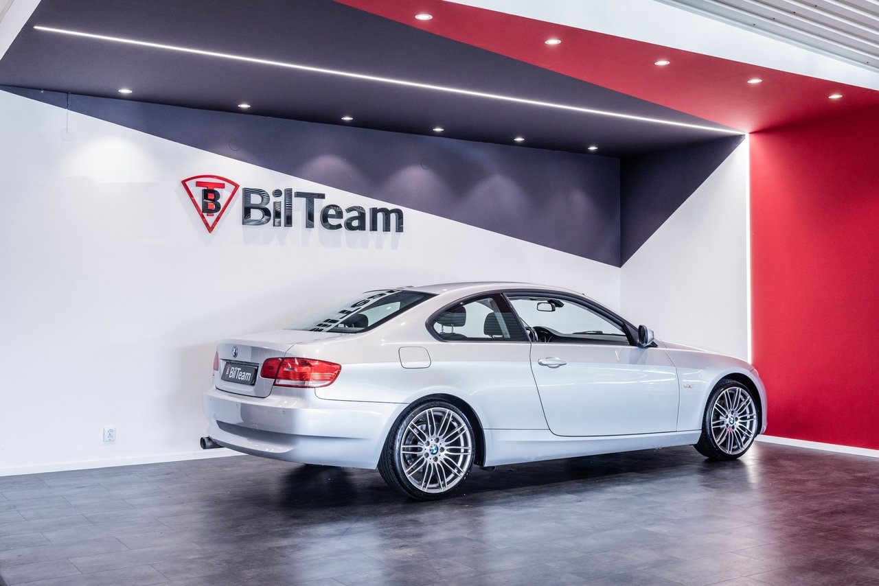 BMW 320 i Coupé Comfort, Dynamic Euro 5 2010, bild 7/21