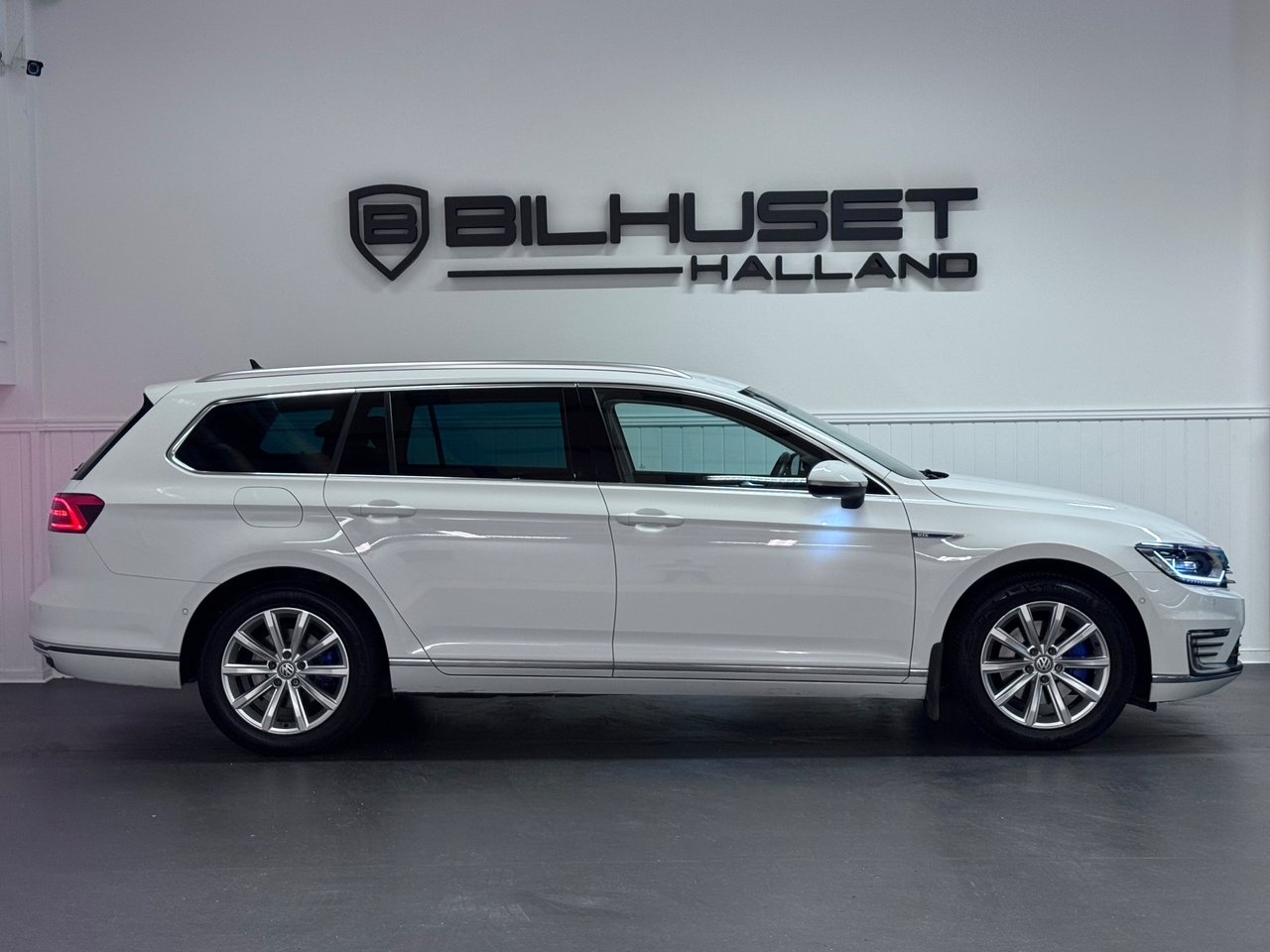 Volkswagen Passat 2018, bild 6/10