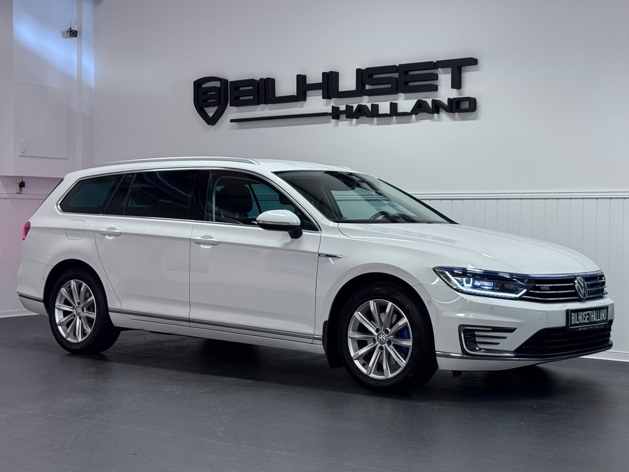 Volkswagen Passat 2018, bild 5/10