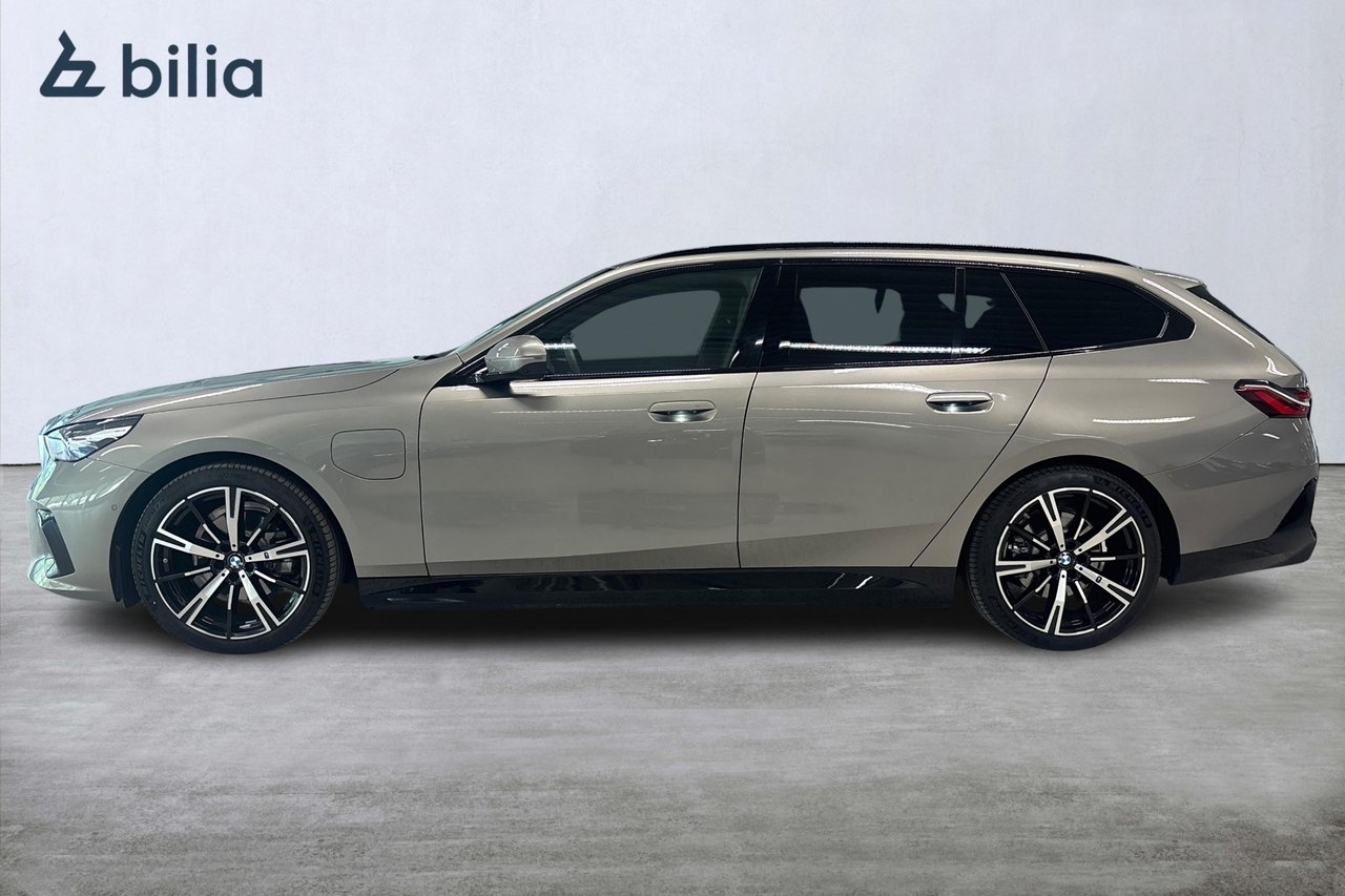 BMW 530 e xDrive Touring M-Sport 2026, bild 3/10
