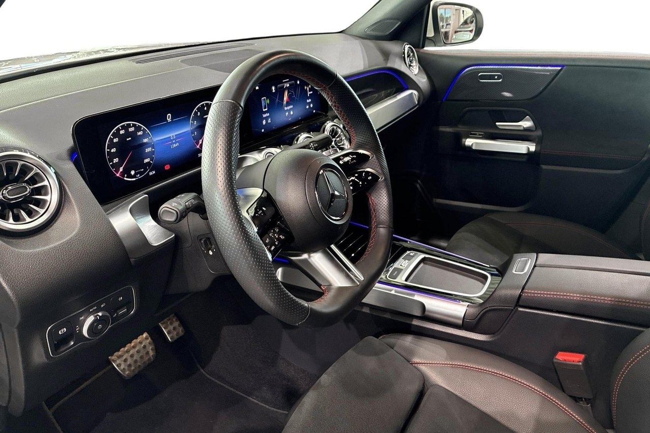 Mercedes-Benz GLB 200 AMG Line 7-sits 2024, kuva 6/10