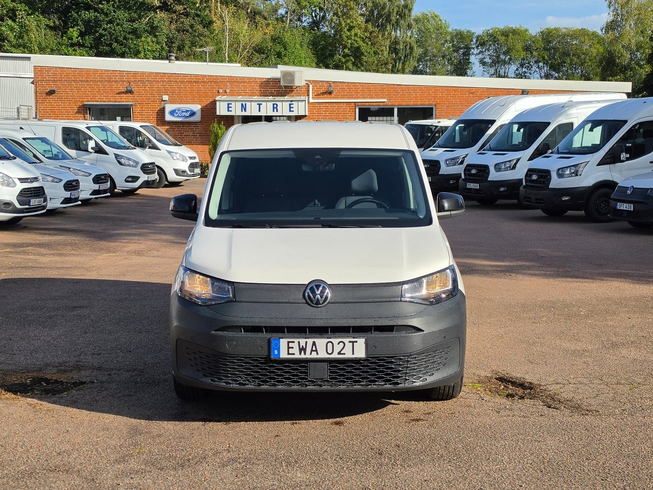 Volkswagen Caddy Maxi 2023, bild 2/10