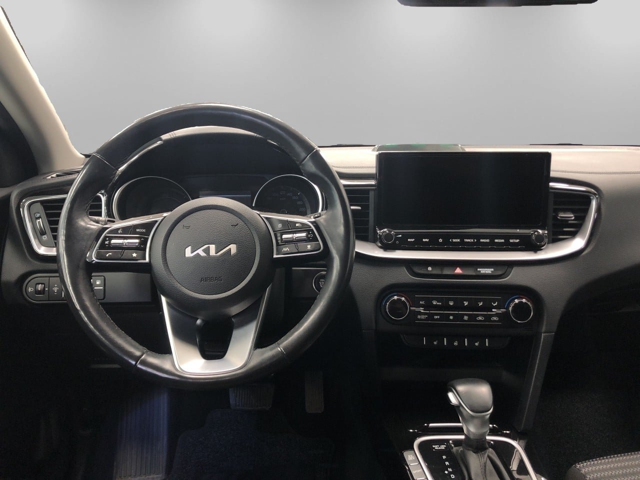 Kia Ceed SW PLUG-IN HYBRID DCT6 ACTION 2024, photo 7/14