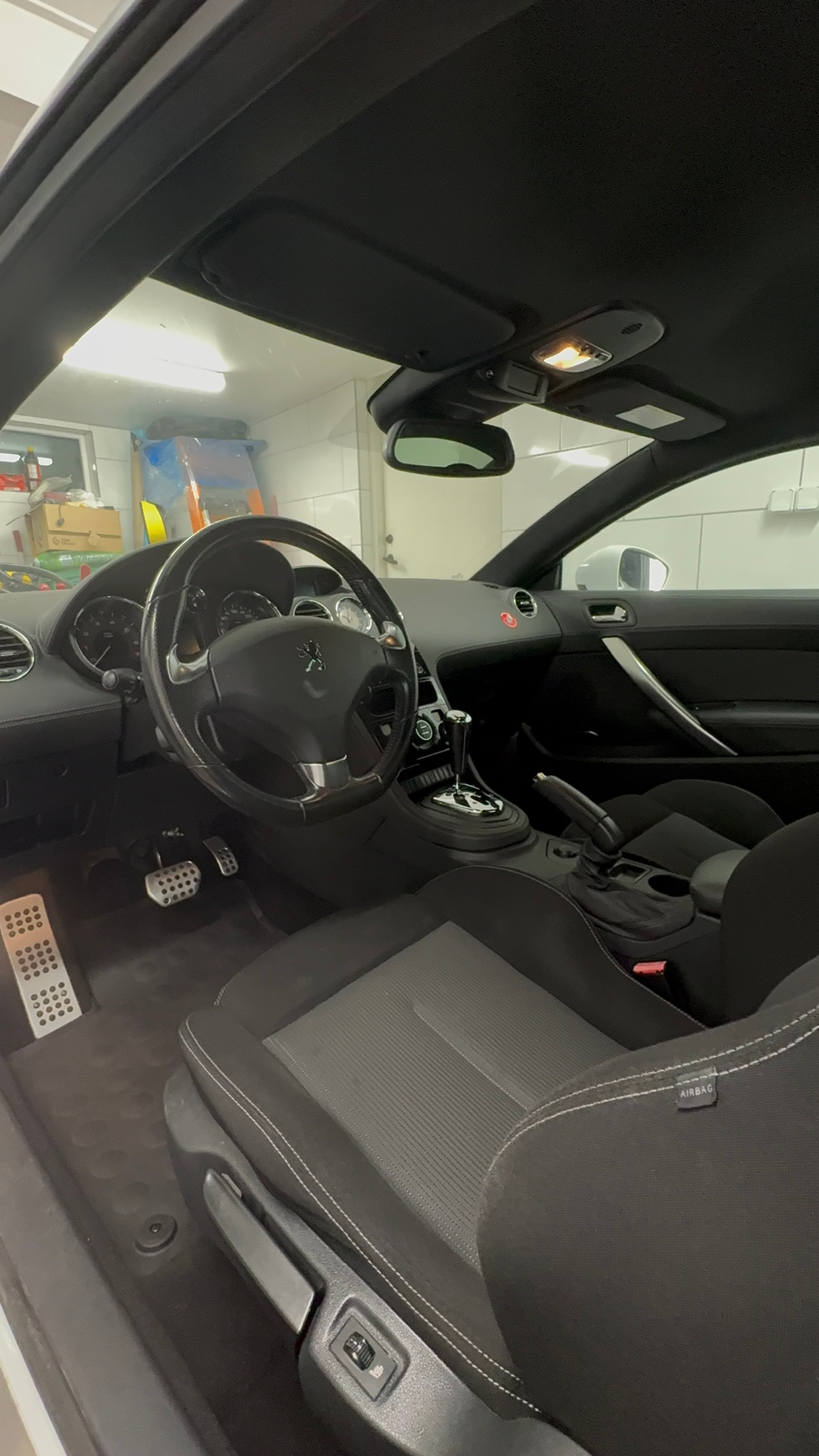 Peugeot RCZ 1.6 THP Automatisk 2010, bild 4/10