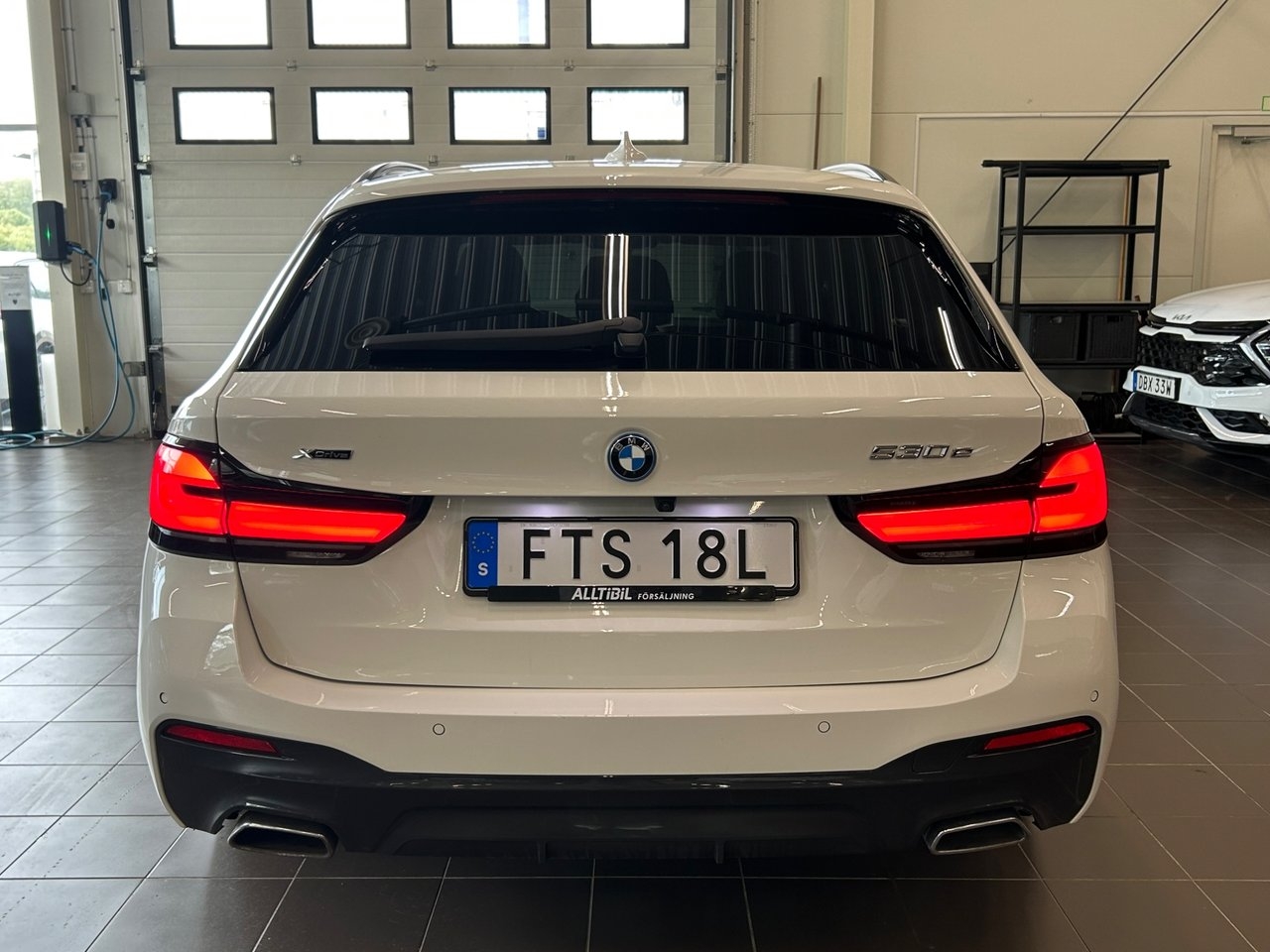 BMW 530 e M-Sport xDrive Touring AUT 2024, bild 6/10
